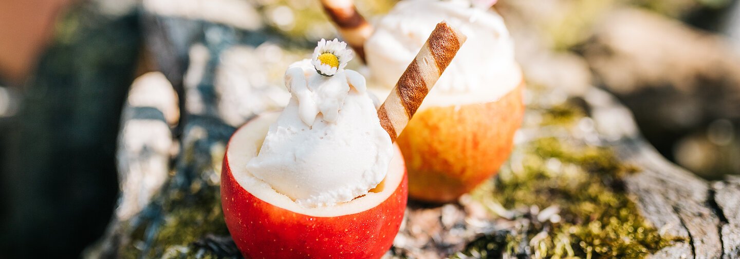 Eis im Apfel